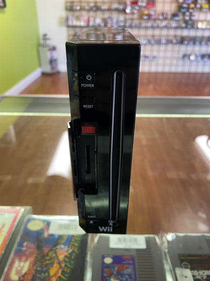 Black Nintendo Wii Console (RVL-001) (GameCube Compatible) Wii